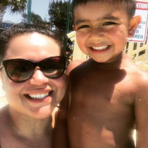 Meet your Posher, Jessica - Picture 1 of 1