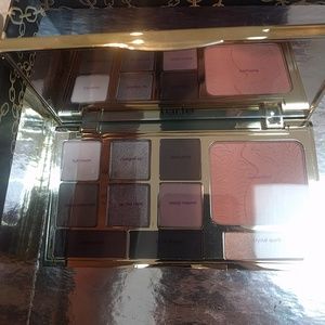 NIB Tarte energy Noir Palette DISCONTINUED w brush