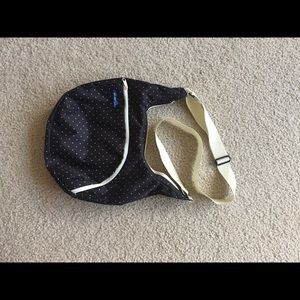 Kavu Saskatoon bag! Like new, good condition!