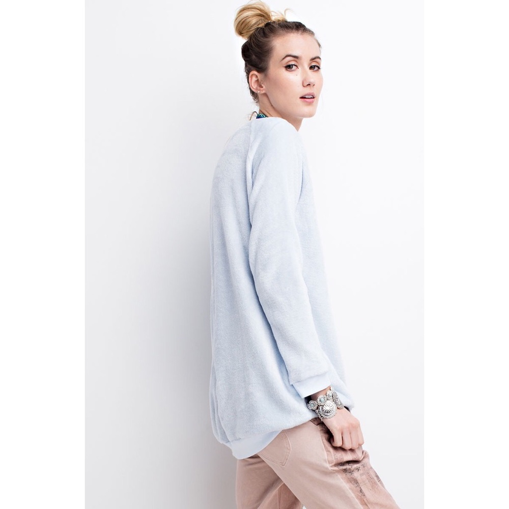 ❗️CLEARANCE❗️Blush Oversized Velvet Top S M L - Picture 5 of 6
