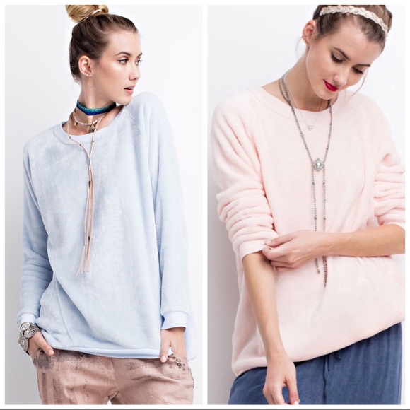 COUTURE GYPSY Tops - ❗️CLEARANCE❗️Blush Oversized Velvet Top S M L