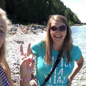 Meet your Posher, Cynthia brinker