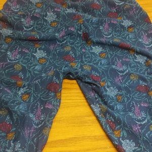 Tc lularoe leggings