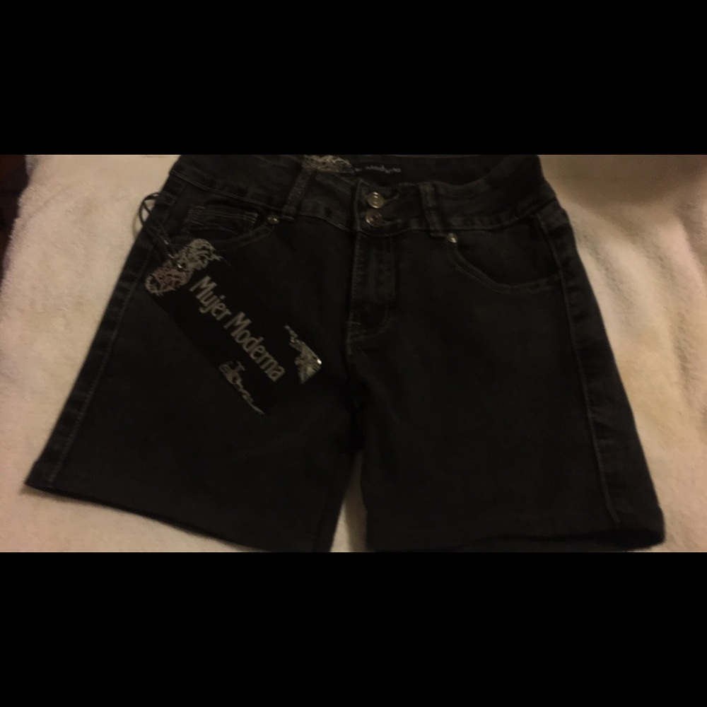 Mujer moderna short