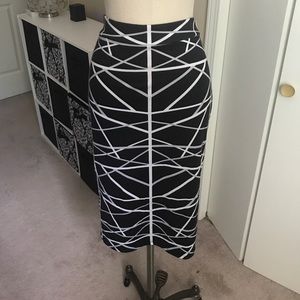 Cute stretch midi skirt