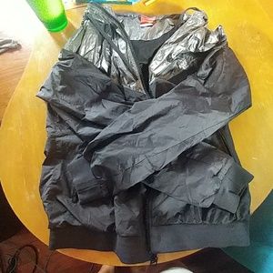 Nike raincoat/windbreaker