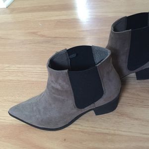 H&M Chelsea Ankle Boot with Heel