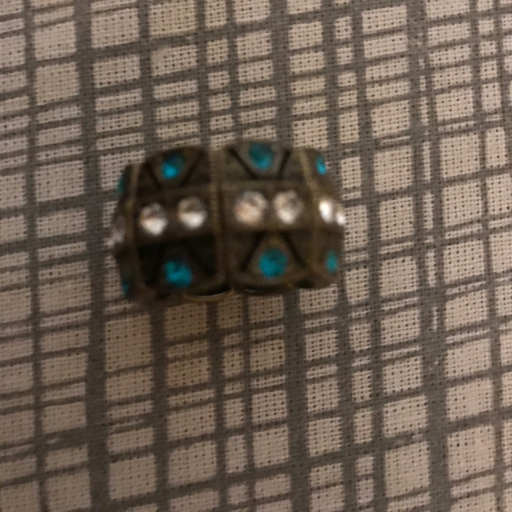 Ring - Picture 2 of 2