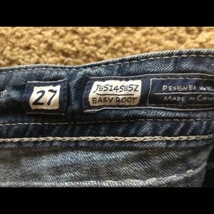 Miss me jeans size 27 easy fit 29 1/2 length