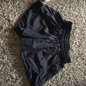 lulu tracker shorts