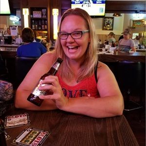Meet your Posher, Stephanie