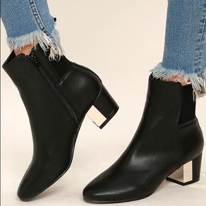 ✨Black Mid-Ankle Boots✨