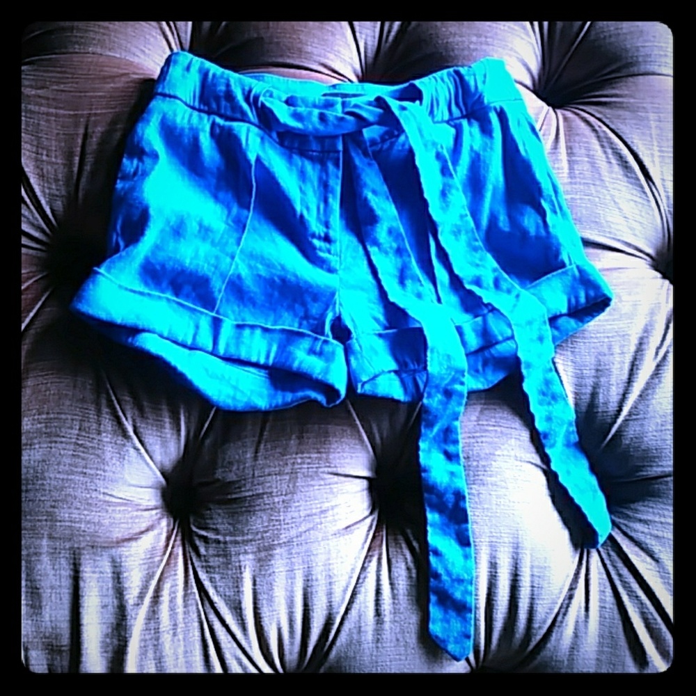 Bebe Linen Shorts