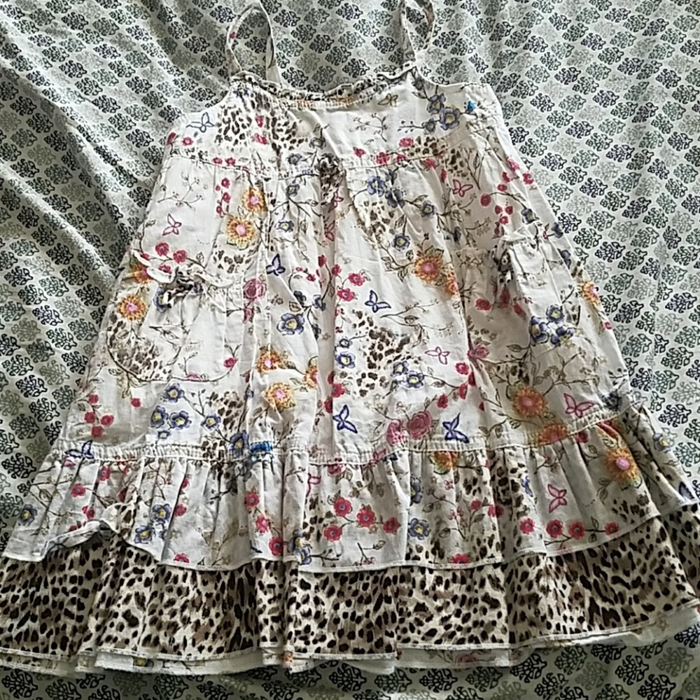 Sleeveless dress (little girls)