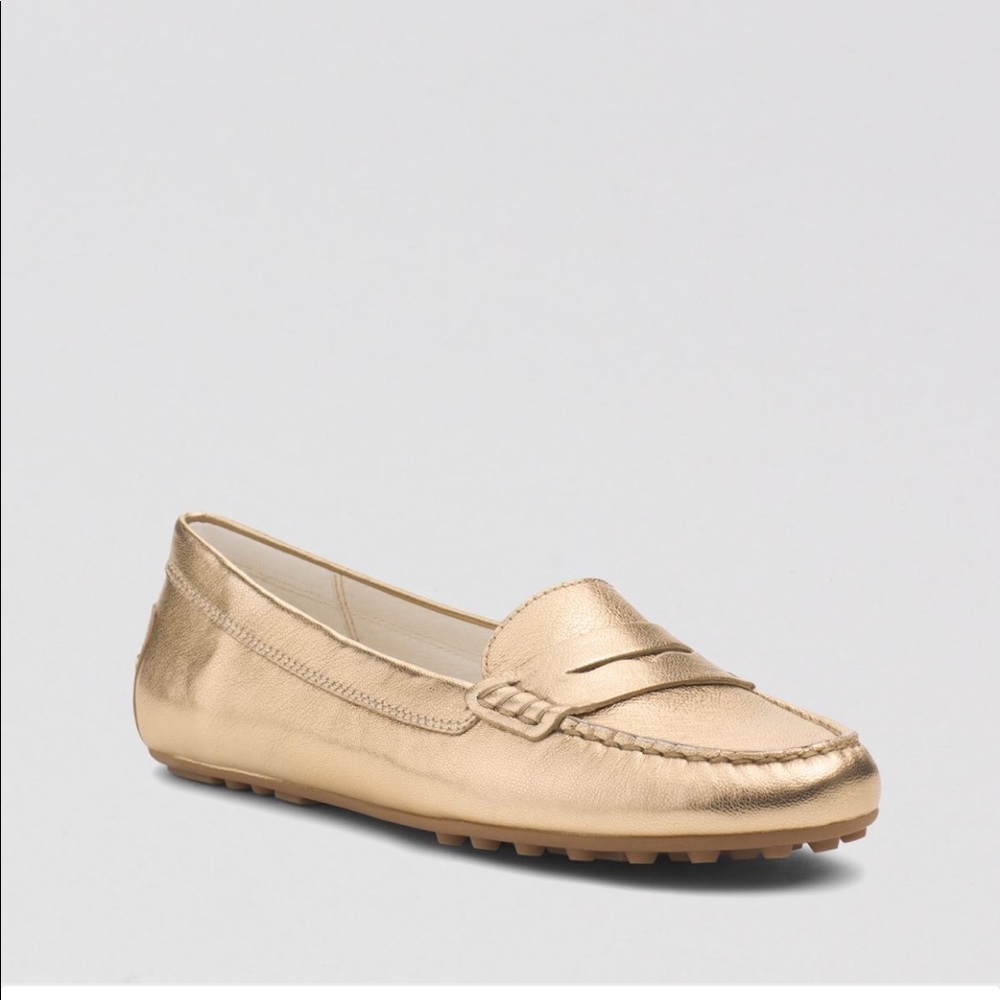 NWOT: Michael Kors Loafers