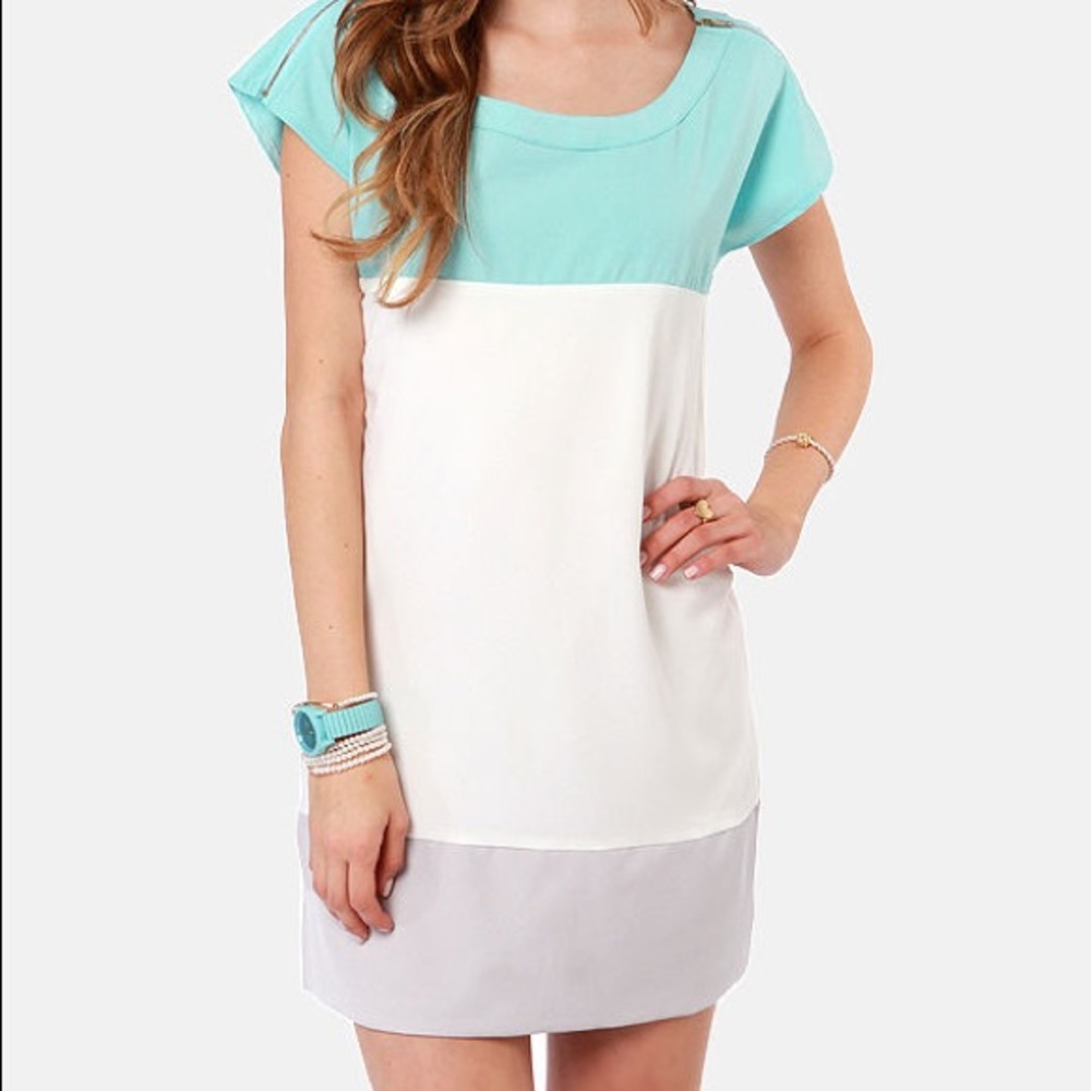 Lulus flying tri-colors sky blue color block dress