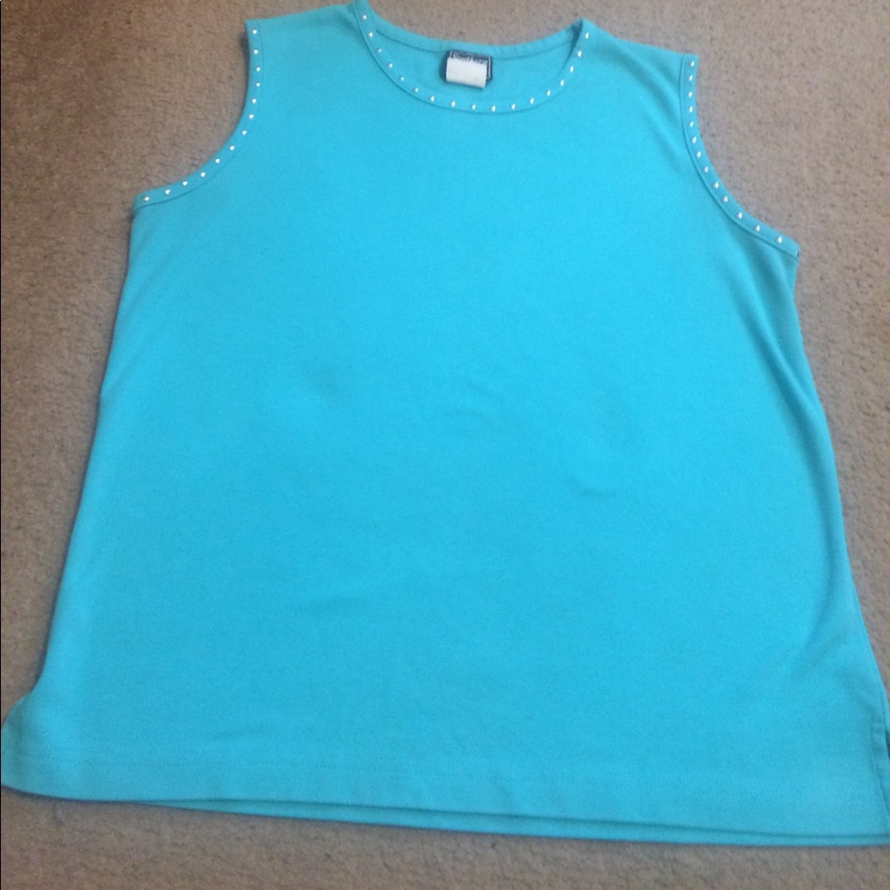 Light blue tank top