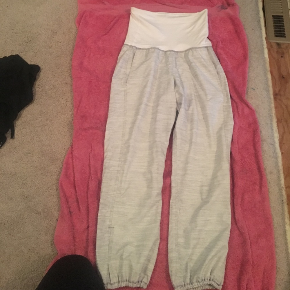 Lululemon joggers