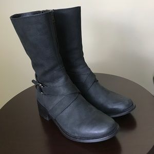 Cole Haan boots. Size 6