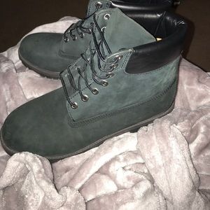 men's black timberlands 10.5