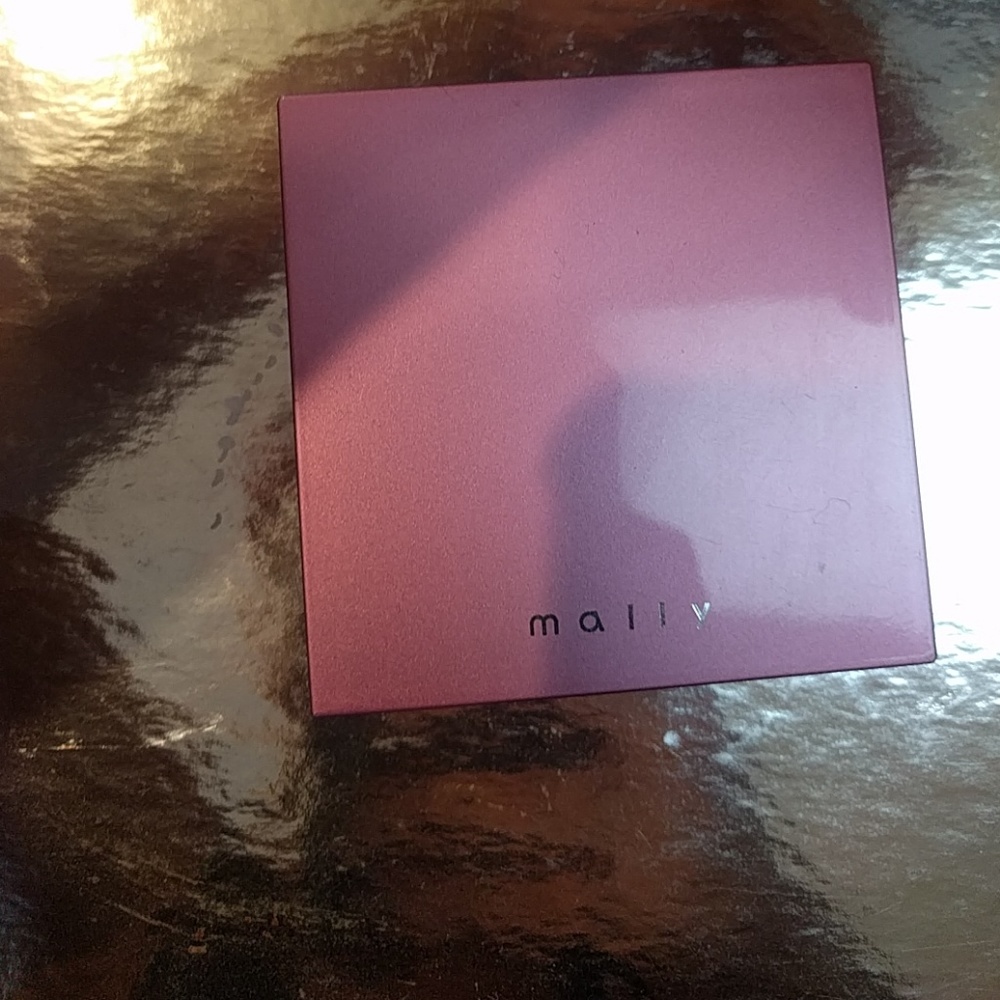 NEW Mally Evercolor Poreless Face Defender Jumbo!!
