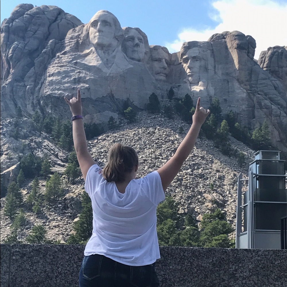 Meet your Posher, Isabelle