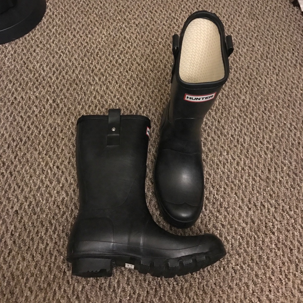 HUNTER BOOTS