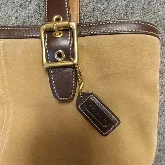 Suede Coach handbag - Picture 4 of 6