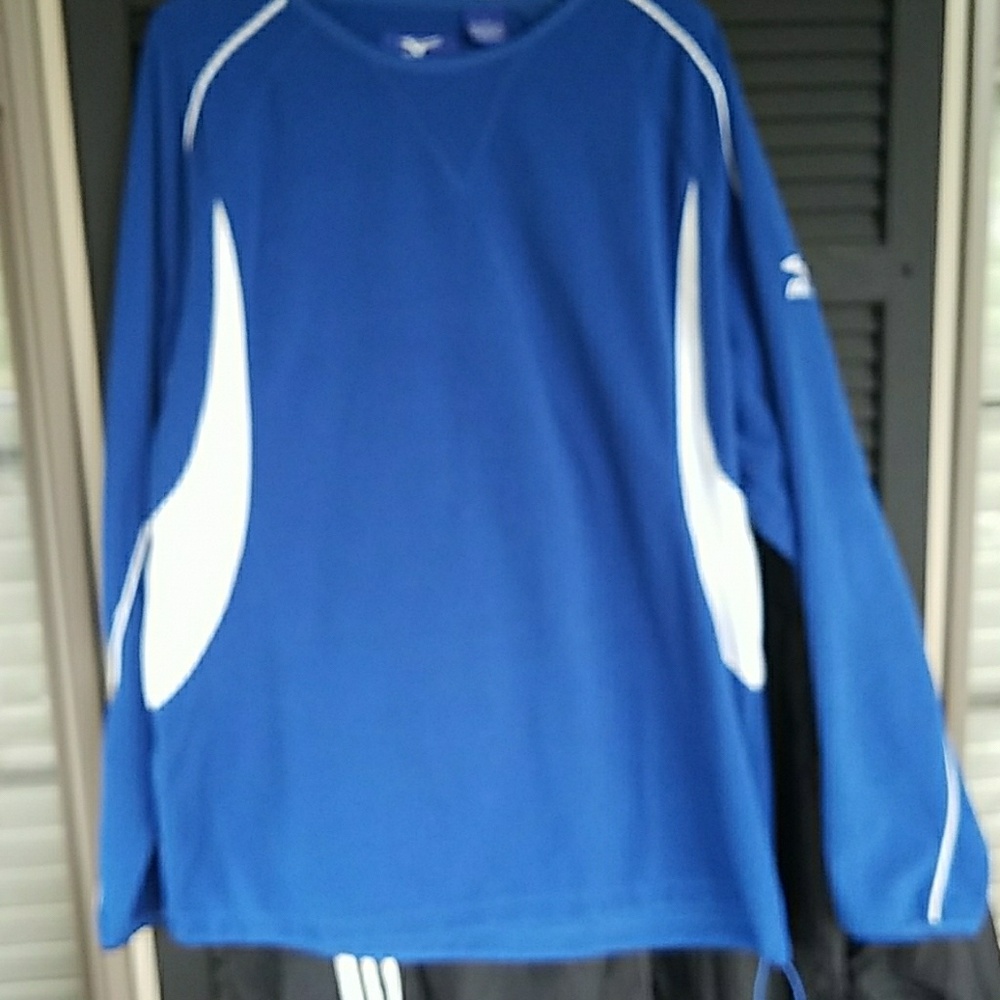 Mizuno  large fleece mens pullover with drawstring