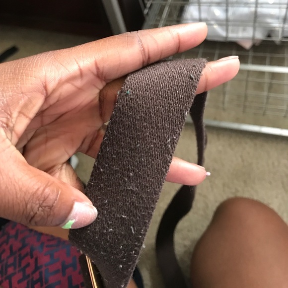 Tommy Hilfiger - Picture 3 of 3