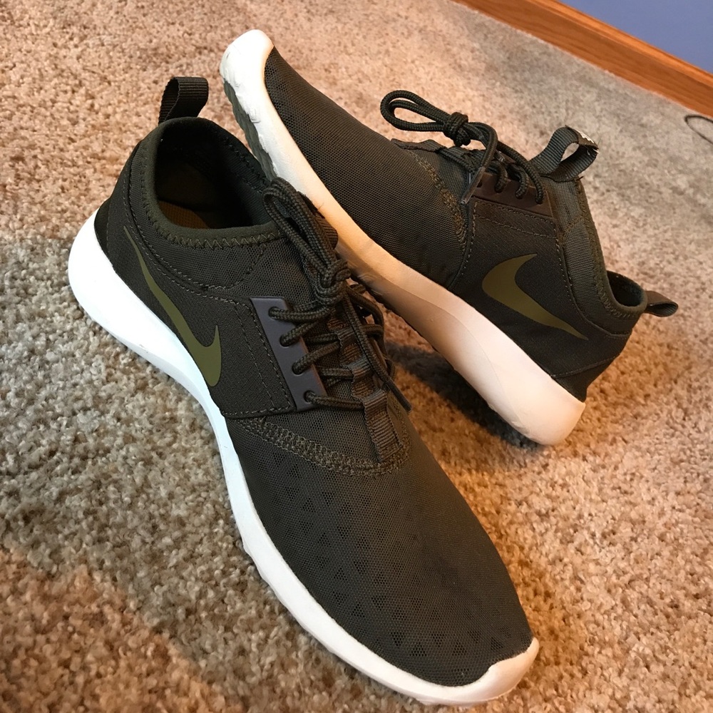 nikes