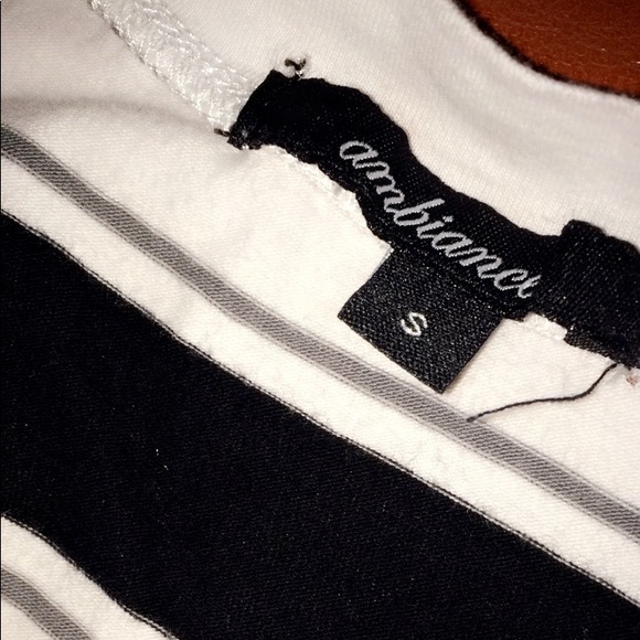 Top - Picture 4 of 4