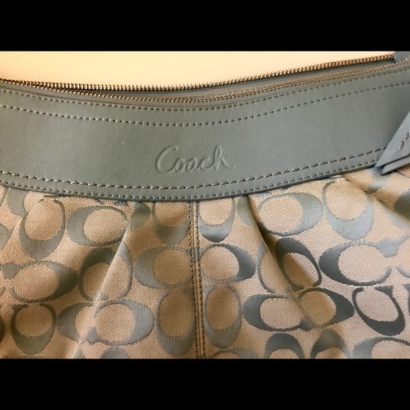 Coach purse - Picture 2 of 5