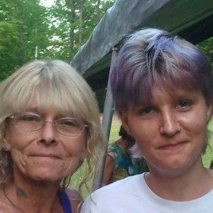 Meet your Posher, Pauline