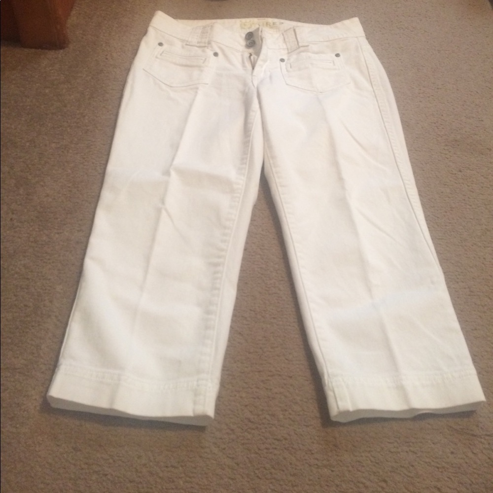 Plain white capris
