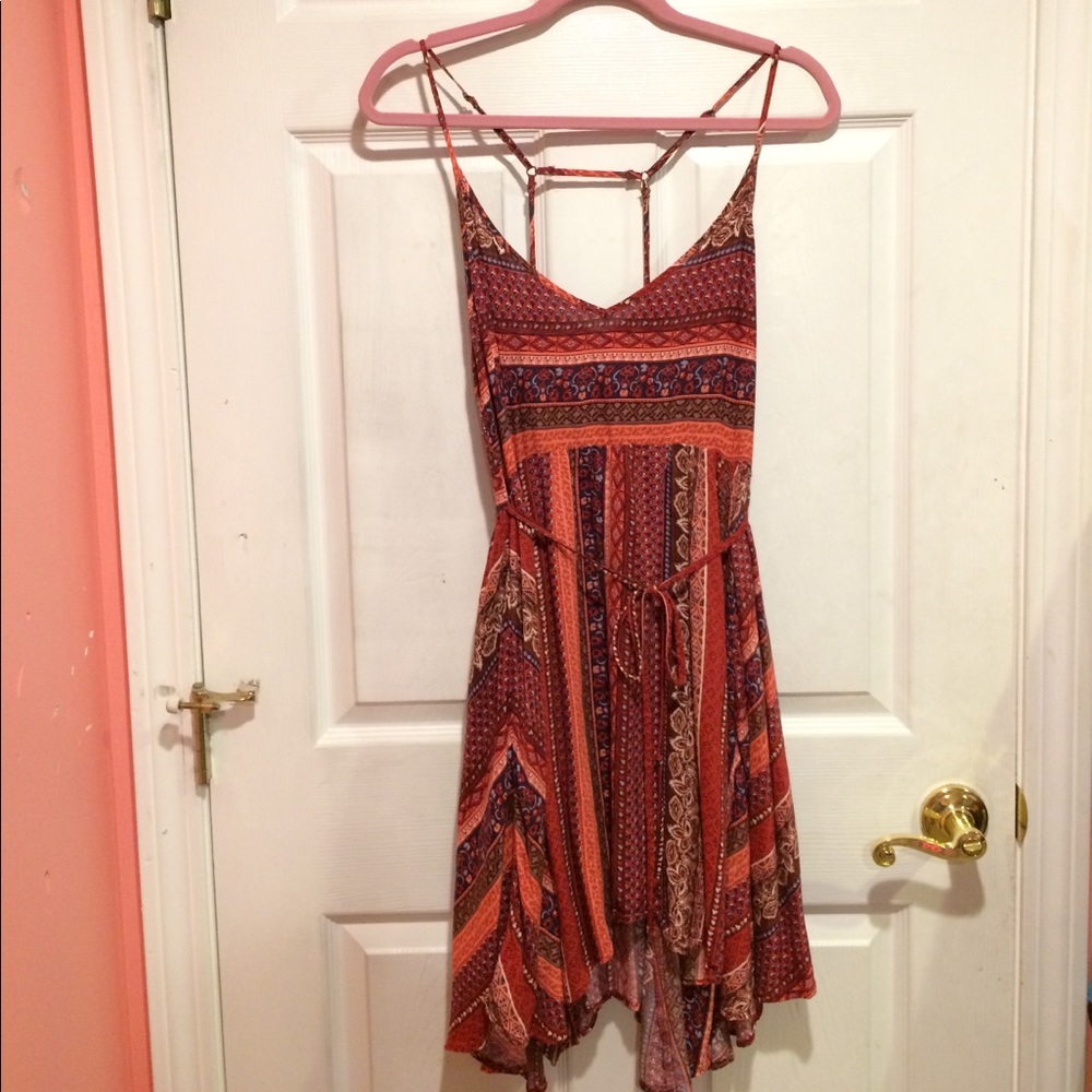 Hollister strappy patterned asymmetrical desss