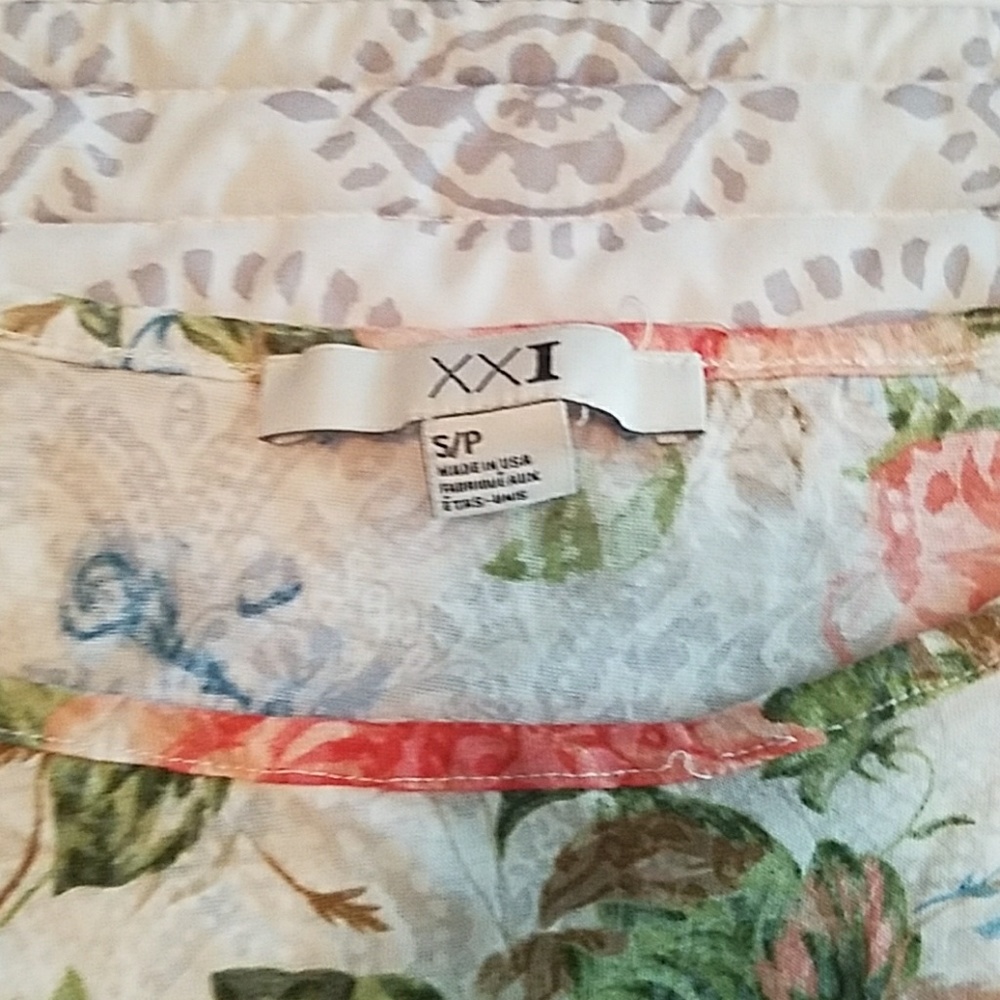 Shirt - Picture 2 of 2
