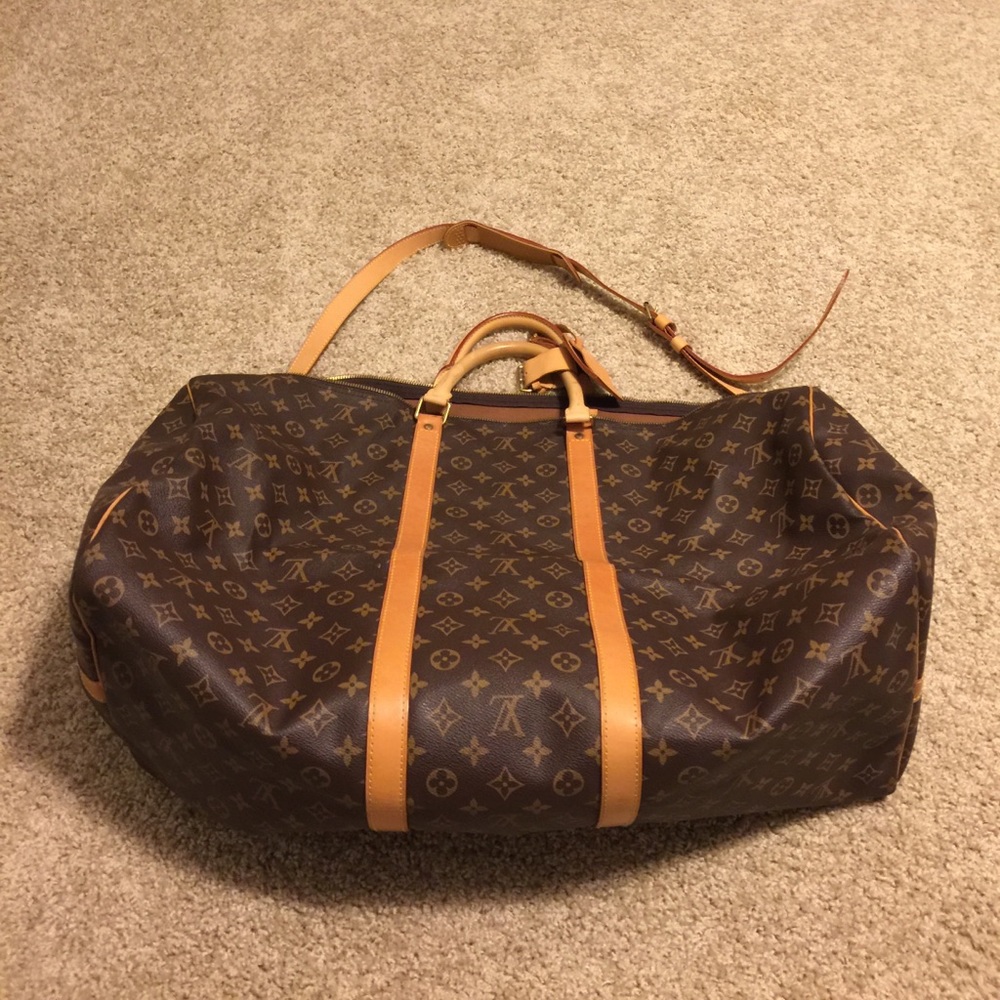 Louis Vuitton Keepall 60 with shoulder strap
