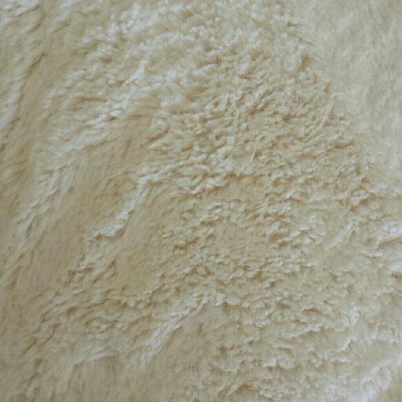 Gymboree Toddler Girls Size 2T/3T Faux Fur Jacket - Picture 5 of 7