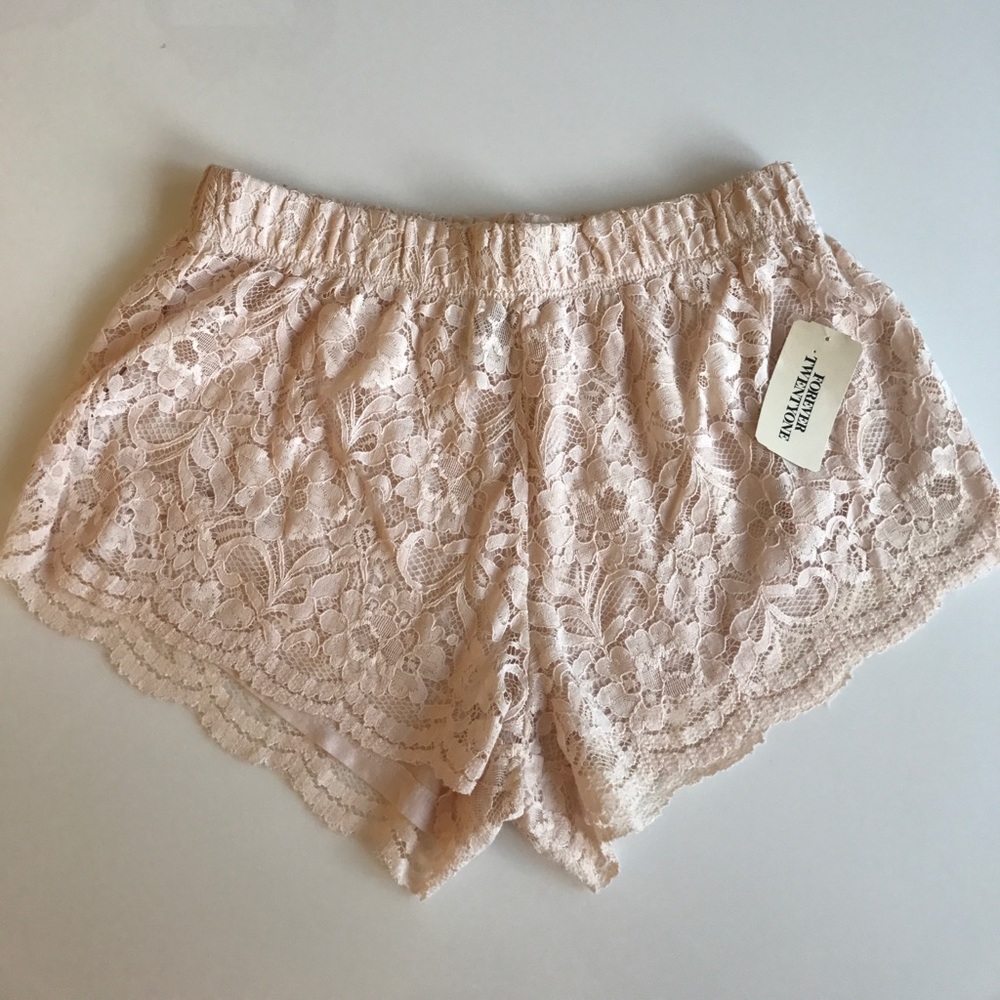 Forever 21 Blush/Beige Knitted Shorts