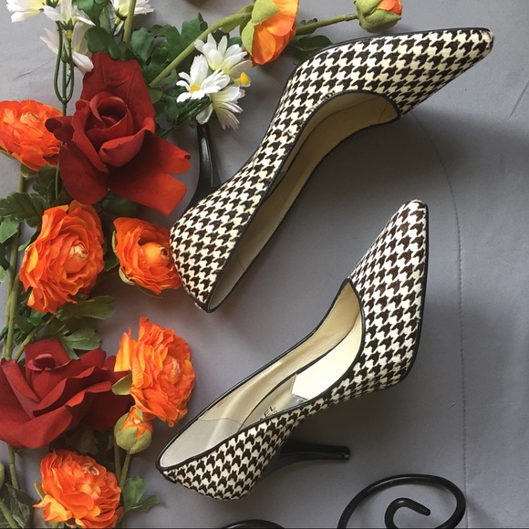 Michael Kors Shoes - Michael Kors Elisa Houndstooth Calf Hair Heels