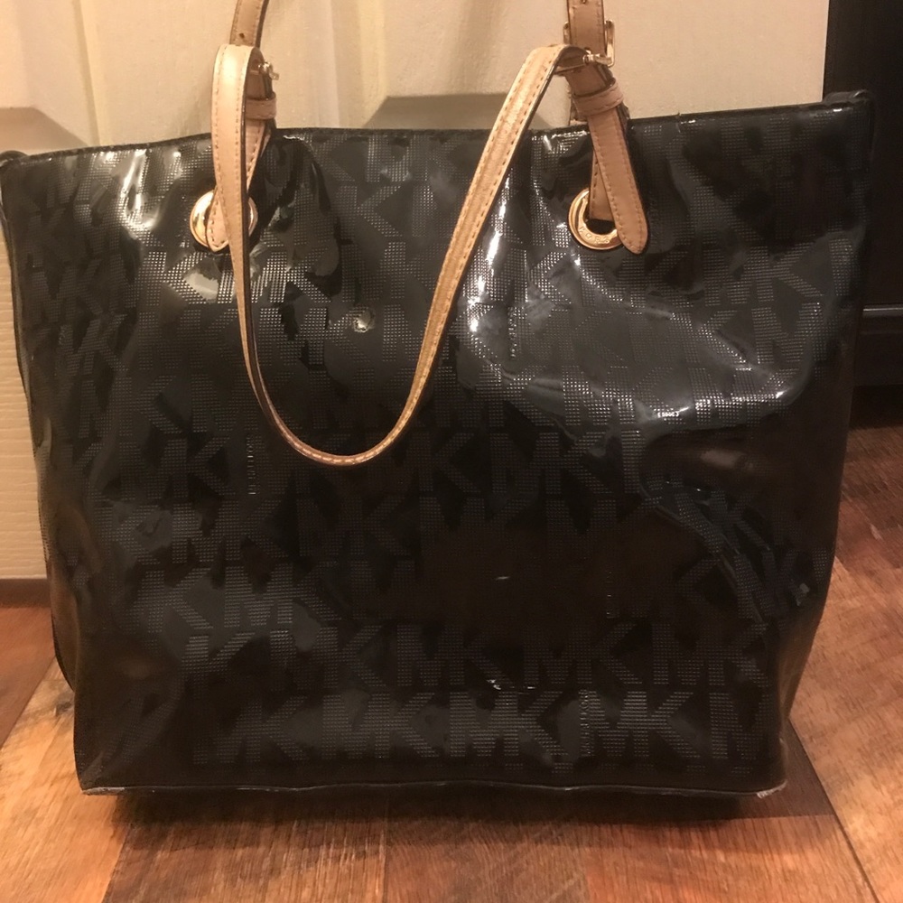 MK Purse