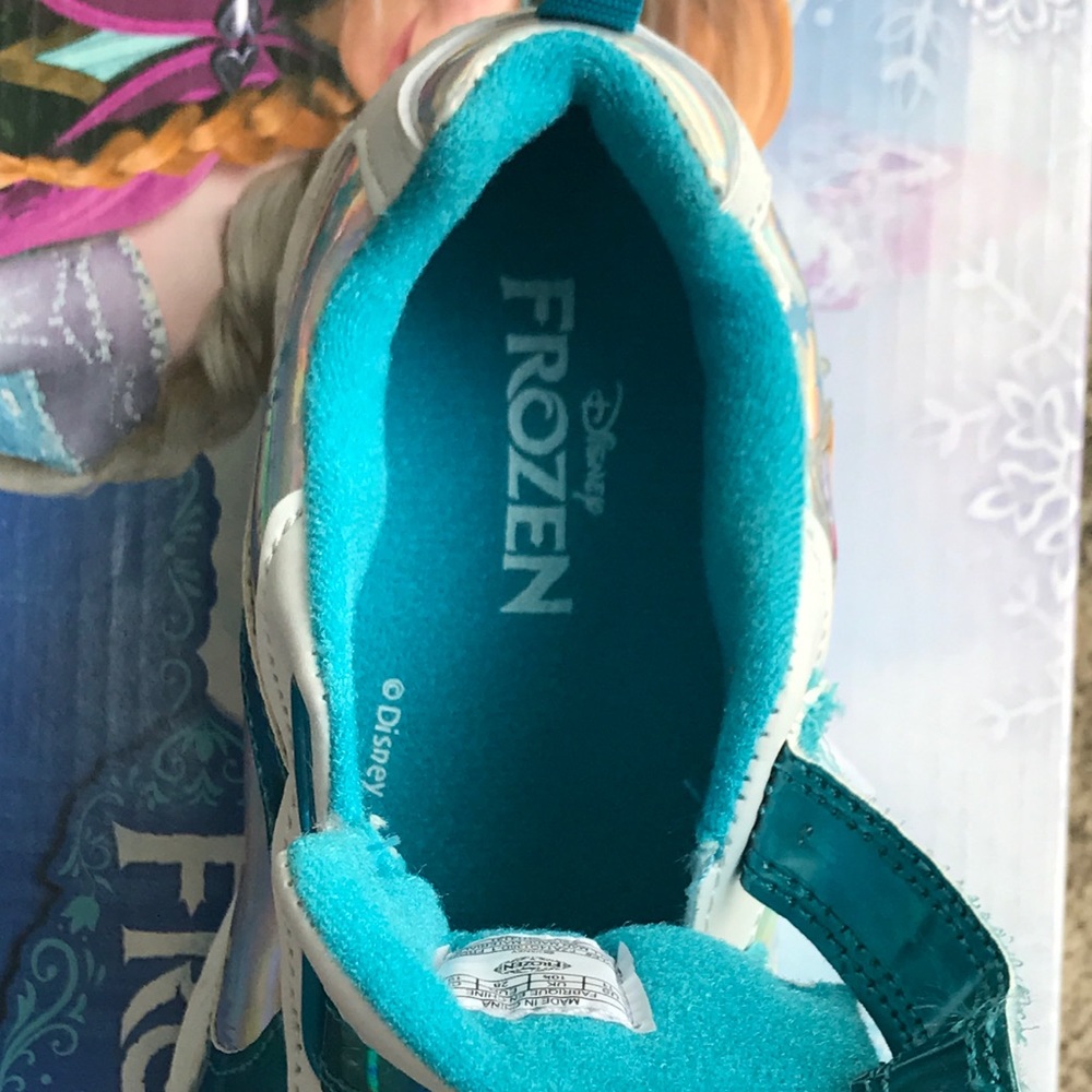Girl's 11M Disney Frozen Blue Light Up Sneakers - Picture 7 of 8