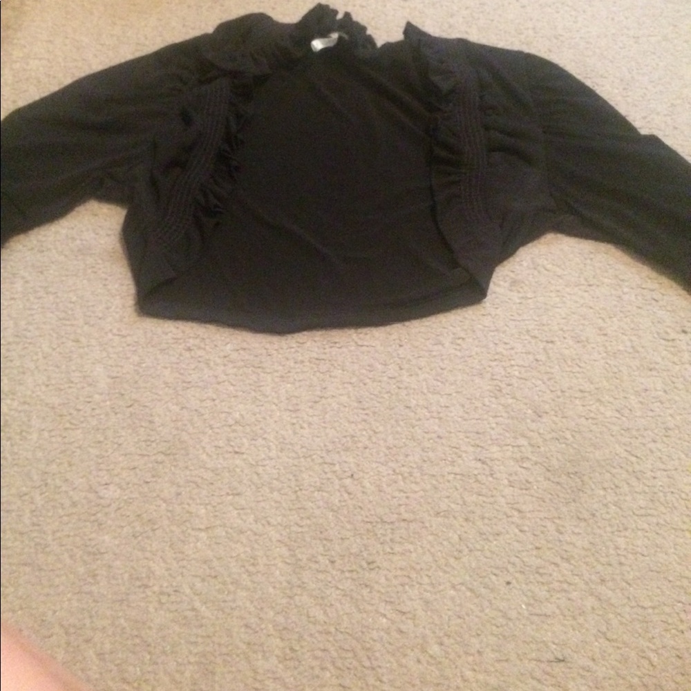 Black shoulder blade coat