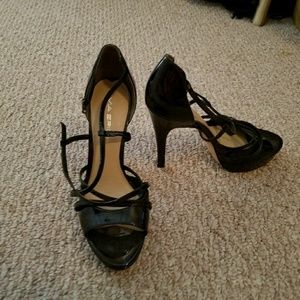 Via spiga black patent leather heels