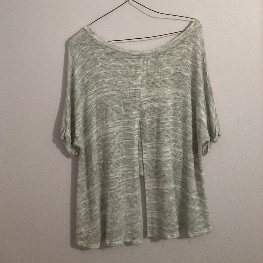 Gray Top - image 2