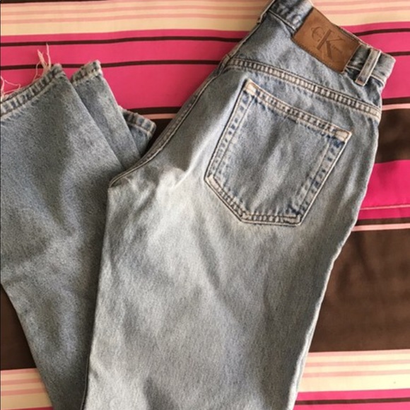❣️SOLD❣️Vintage Calvin Klein High Waisted Jeans - Picture 1 of 4