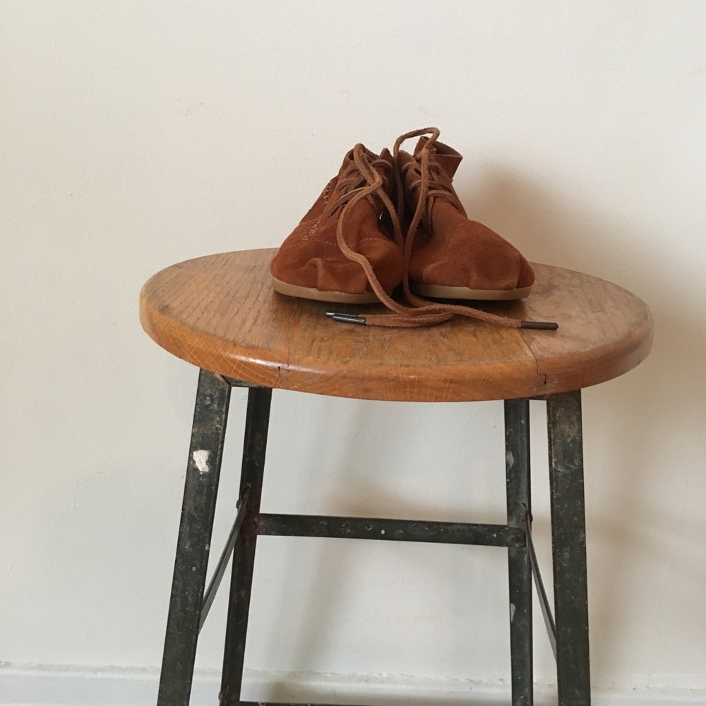 TOMS Moccasins