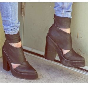 Jeffrey Campbell Feria Boots