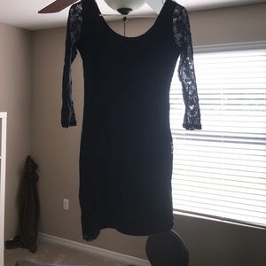 Tight fit, lace, navy dress